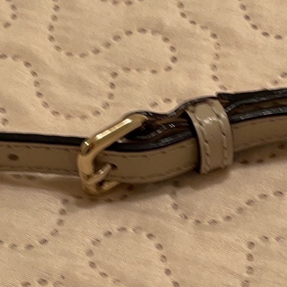 Kate Spade Crossbody Purse in Cream and Tan - Picture 6 of 10